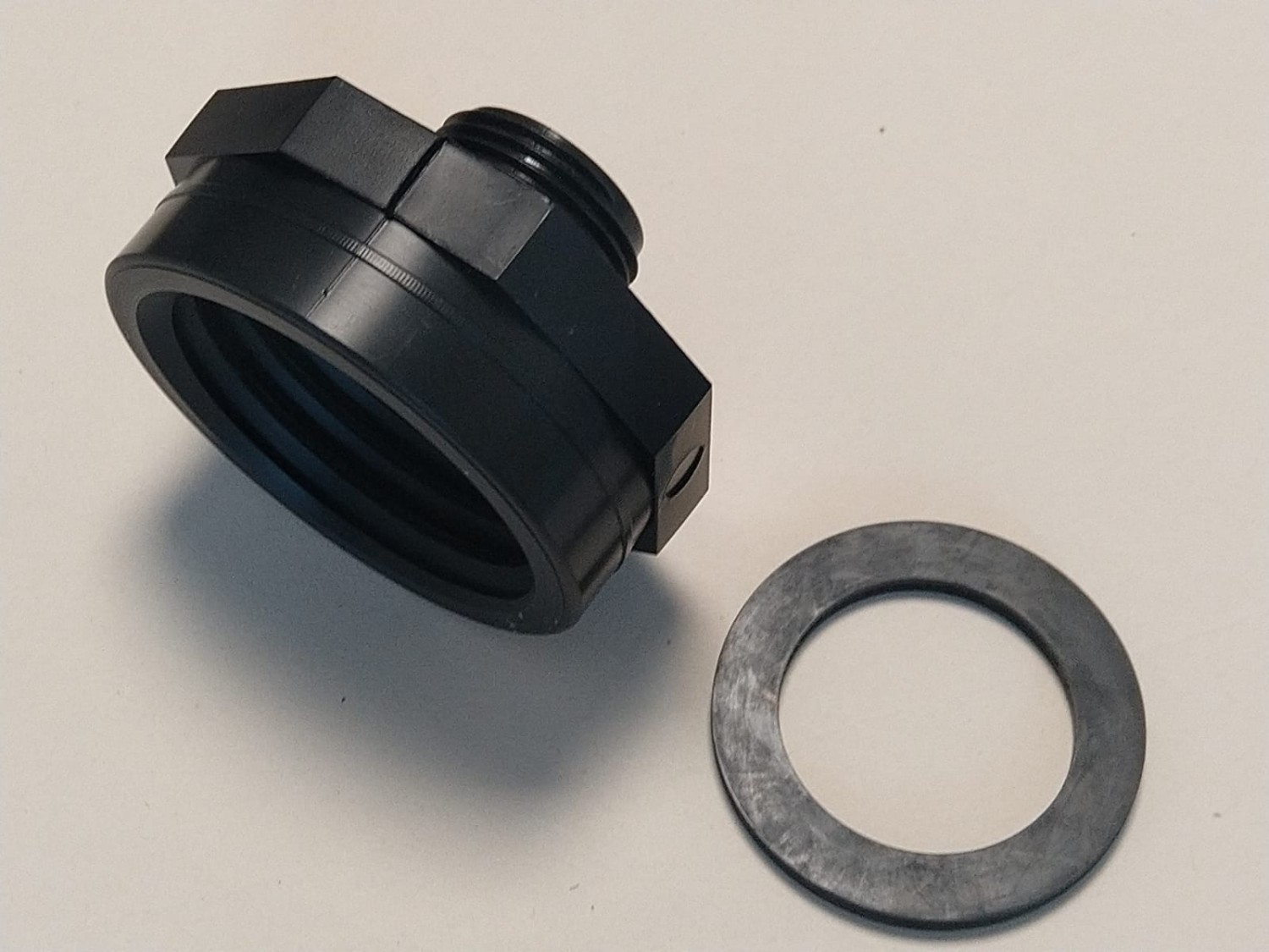 Konteineru adapteris ar ārējo vītni 1"